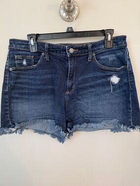 Universal Thread Indigo Frayed Hem Distressed Denim Shorts